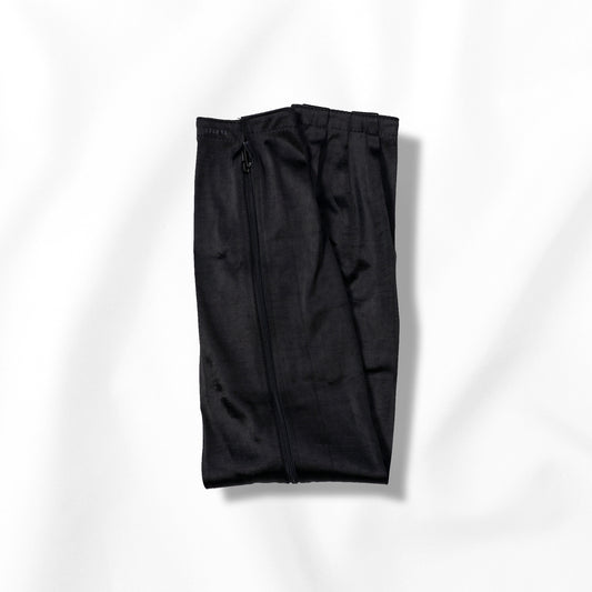 Throne Zipper Liner